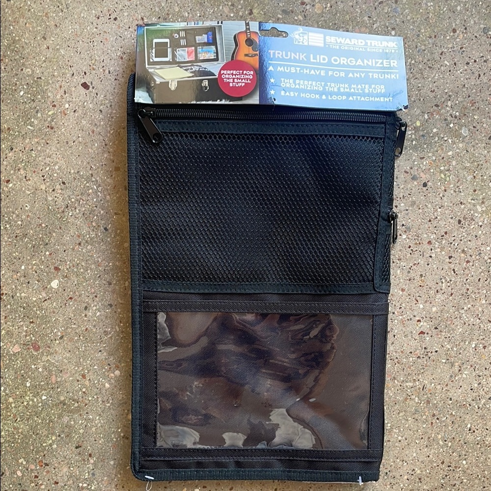 Seward Trunk Lid Organizer in Black
